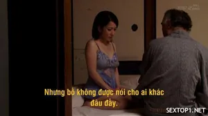 Người má trẻ đơn thân bị đám bạn học hay bắt nạt con trai cô… cưỡng hiếp