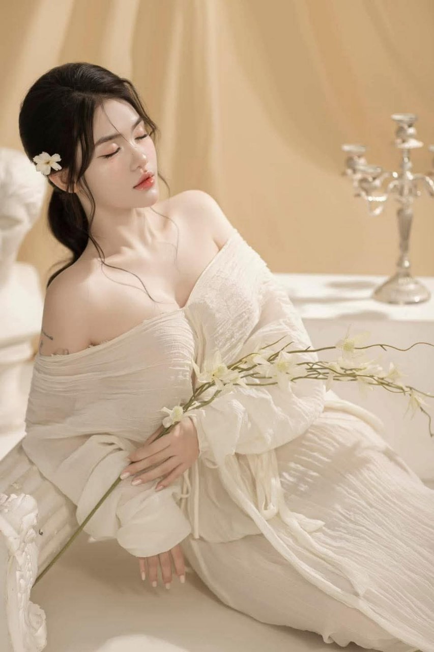 Nếu chỉ là thổi kèn, thì không phải là địt trộm đâu phải không